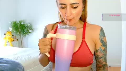 Hi Im Penelope  better vibrations  1111 online show from June 2026 10:15:01 AM
