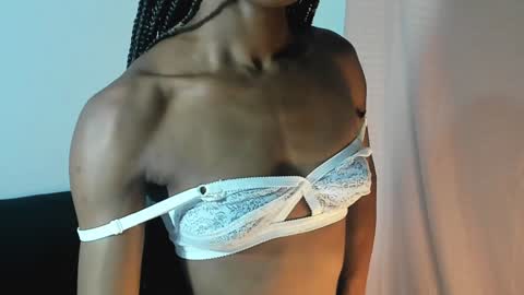 Snapshot of penpu chatting on February 2025 07:02:01 PM online show from February 2025 07:02:01 PM