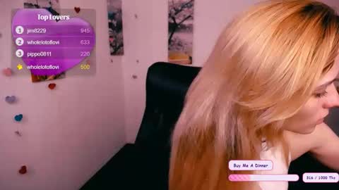 Snapshot of peppymia chatting on November 2025 07:36:02 AM Mia online show from November 2025 07:36:02 AM