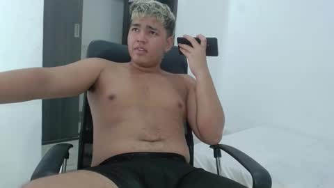 Snapshot of percibal_junior1 chatting on February 2025 02:06:02 AM percibal_junior1 online show from February 2025 02:06:02 AM