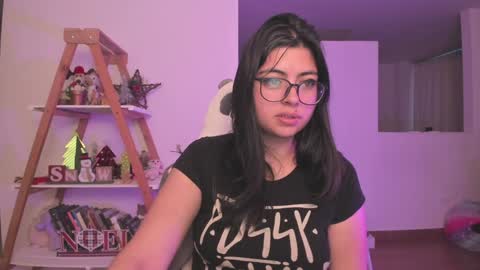 Sarah Ana Banana online show from January 2025 11:14:01 PM