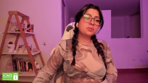 Sarah Ana Banana online show from February 2025 06:40:01 AM