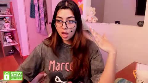 Sarah Ana Banana online show from July 2026 01:51:02 PM
