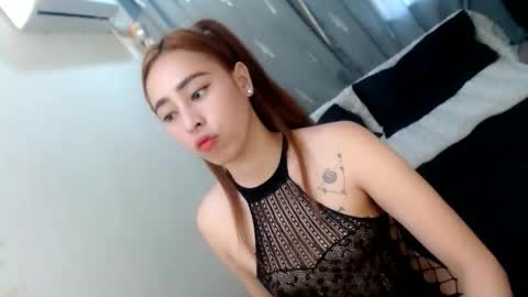 Snapshot of perfect_suckerqueen69 chatting on September 2025 01:08:02 AM Sweet Gwen online show from September 2025 01:08:02 AM