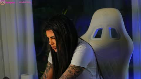 Snapshot of perfectt33n chatting on December 2024 08:37:02 AM Dee online show from December 2024 08:37:02 AM