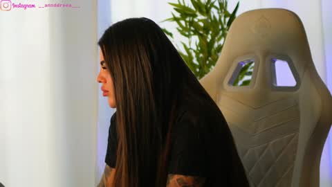 Snapshot of perfectt33n chatting on March 2025 09:18:01 AM Dee online show from March 2025 09:18:01 AM