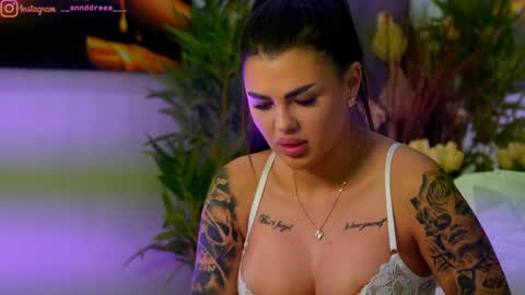 Snapshot of perfectt33n chatting on October 2025 05:15:02 PM Dee online show from October 2025 05:15:02 PM