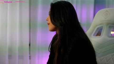 Dee online show from January 2026 12:20:02 PM