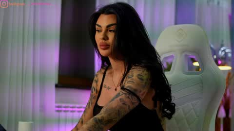 Dee online show from February 2026 01:59:01 PM