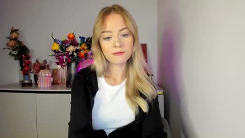 Cindy online show from October 2025 05:40:01 AM