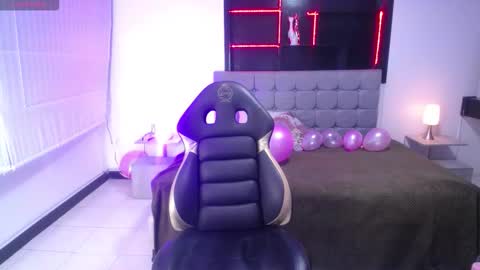 perla_lovely online show from February 2026 12:25:01 PM