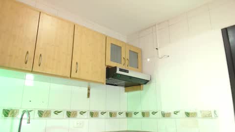 Perla online show from October 2025 06:56:02 AM