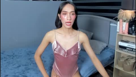 perryperezz online show from February 2025 05:50:01 PM