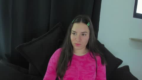 Snapshot of persefone_saira chatting on December 2024 11:49:02 AM Marie online show from December 2024 11:49:02 AM