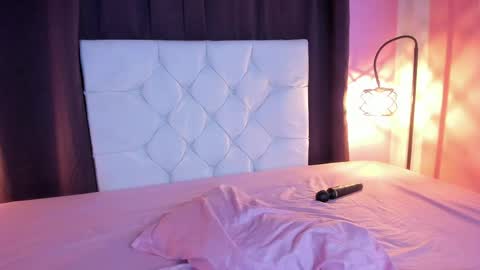Marie online show from May 2026 01:40:02 PM