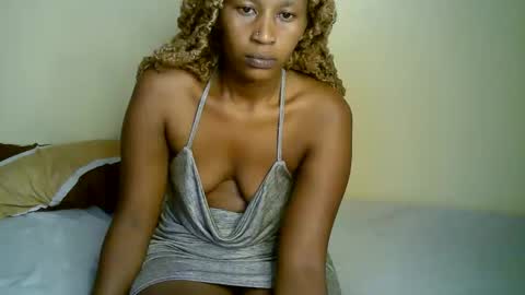 peru_queen online show from April 2026 11:48:01 AM