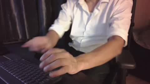 Lalo   x peruvianevil  ig peruvianevil  online show from April 2026 04:17:01 AM