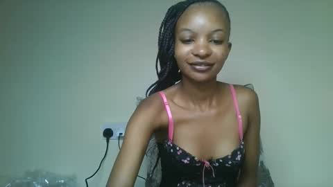 Snapshot of petal_palette chatting on May 2026 01:28:02 PM Lolly online show from May 2026 01:28:02 PM