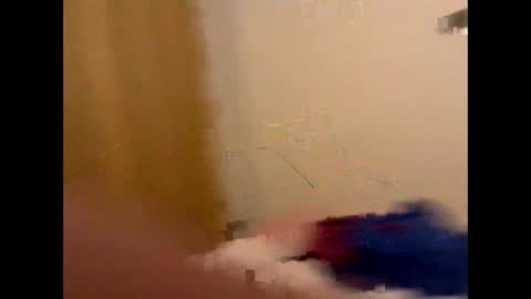 Petejj82p online show from April 2026 12:21:01 PM