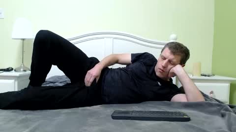 Peter2112 online show from November 2025 01:39:02 AM