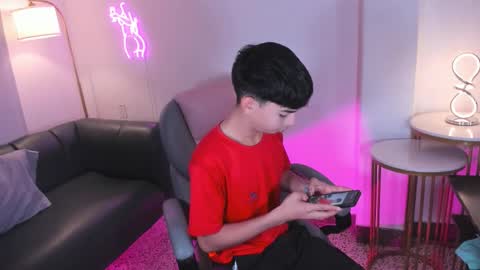 Snapshot of peter_chase chatting on November 2025 06:28:02 PM Peter online show from November 2025 06:28:02 PM