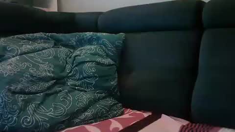 peterf83 online show from February 2025 06:27:02 AM