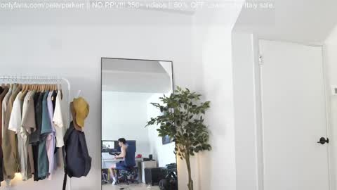 Peter Parker online show from April 2026 07:28:02 PM