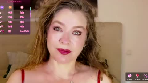 Snapshot of petersemily chatting on July 2026 09:51:01 PM Peters Emily online show from July 2026 09:51:01 PM