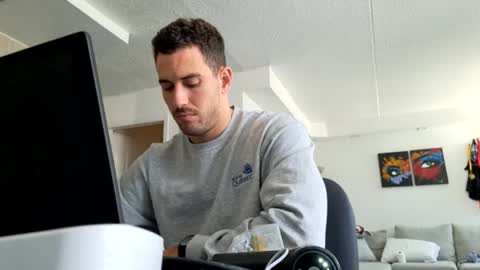 Snapshot of peterskinny24 chatting on February 2025 03:10:02 PM         ttps VF8L9ABFMref wl share online show from February 2025 03:10:02 PM