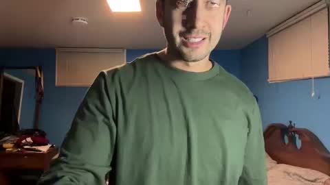 Snapshot of peteypete204 chatting on February 2025 06:24:01 AM peteypete204 online show from February 2025 06:24:01 AM