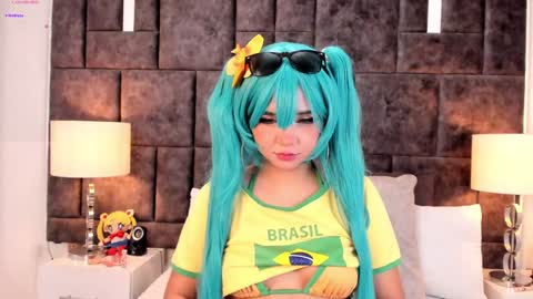 Im Rosse but u can call me Rossie or Rosita . online show from December 2024 05:23:02 PM