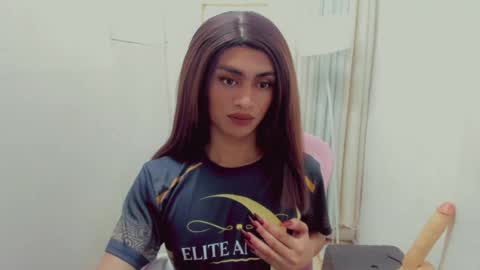 Snapshot of petite_barbie88 chatting on July 2026 12:20:02 PM petite_barbie88 online show from July 2026 12:20:02 PM