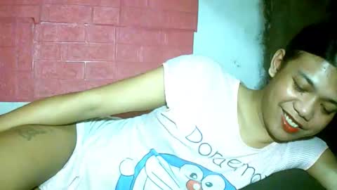 Snapshot of petite_jzee chatting on November 2025 03:11:01 PM jzee online show from November 2025 03:11:01 PM