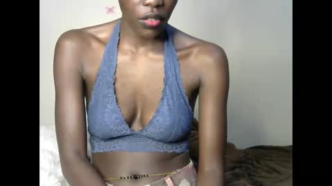 Snapshot of petite_lavi2 chatting on December 2024 11:34:02 AM petite_lavi2 online show from December 2024 11:34:02 AM