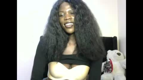 Snapshot of petite_lavi2 chatting on February 2025 12:08:02 AM petite_lavi2 online show from February 2025 12:08:02 AM