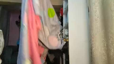 Petite loverr online show from February 2026 04:42:01 AM