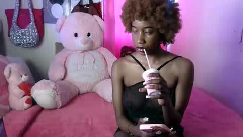 petite_princes online show from March 2026 09:17:01 AM
