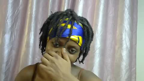 petite_star2 online show from December 2025 07:58:02 AM