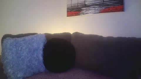 Snapshot of petite_treat_ chatting on March 2025 09:58:02 AM petite treat online show from March 2025 09:58:02 AM