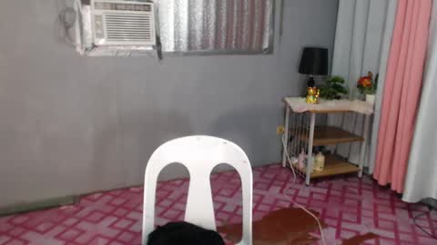 Snapshot of petiteasianx chatting on January 2025 01:30:02 PM Vrin online show from January 2025 01:30:02 PM