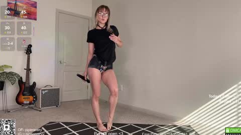 PiperAvery online show from December 2025 05:30:01 PM