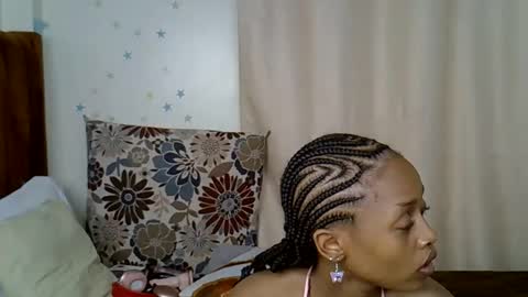 Caramel online show from November 2025 12:54:02 AM