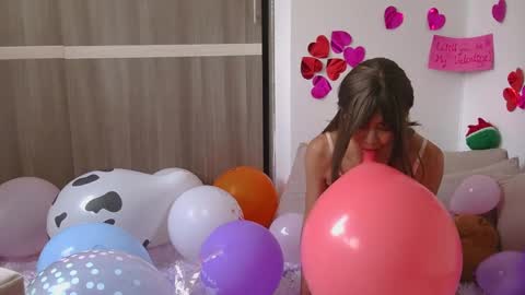 C    online show from February 2025 05:15:01 PM