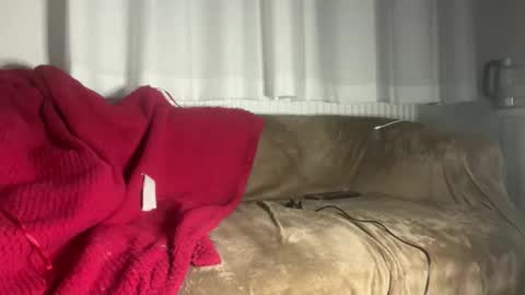 PetiteCurves online show from February 2026 09:33:01 PM