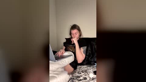 I am very new and dont know what im doing lol online show from April 2026 07:58:02 PM