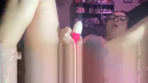 Snapshot of petitesexysabrina chatting on October 2025 11:15:02 PM petitesexysabrina online show from October 2025 11:15:02 PM