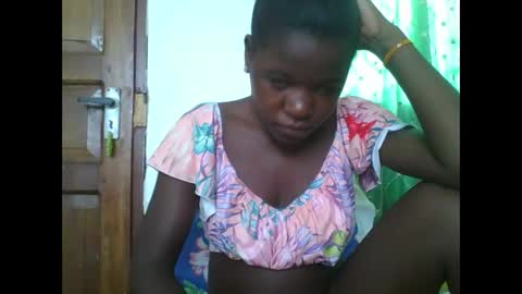 petitesweetchiq online show from January 2026 08:28:02 AM