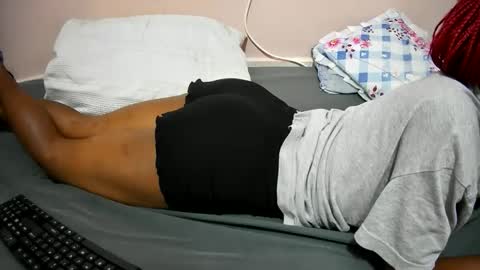 petitetasha online show from September 2025 07:02:02 PM