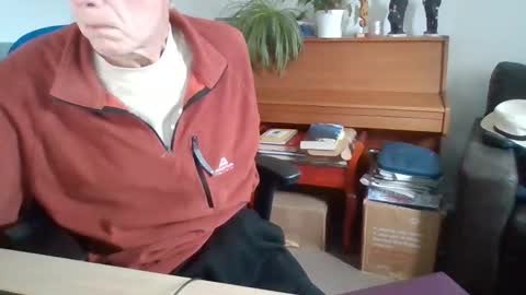 petitwilly online show from February 2025 10:12:01 AM