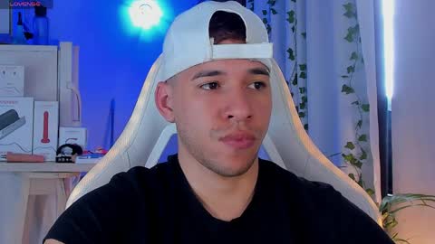 Petter  Coleman online show from April 2026 07:07:02 PM